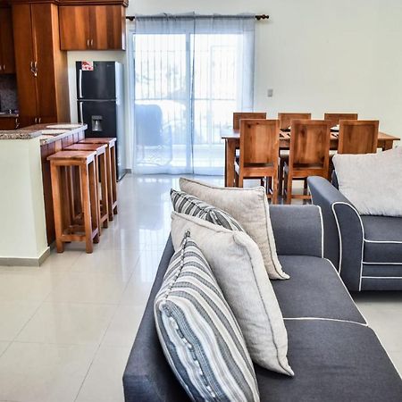 Hostal Palmas De Punta Cana F2 Пунта-Кана Экстерьер фото